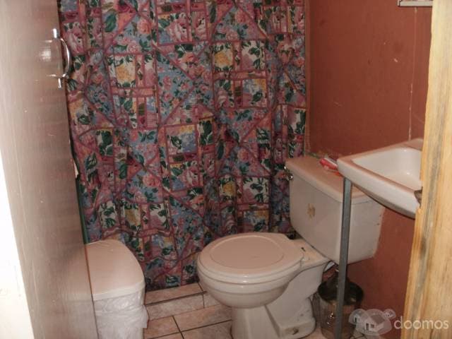 SE VENDE CASA PEATONAL EN RES. PLAZA — foto 5