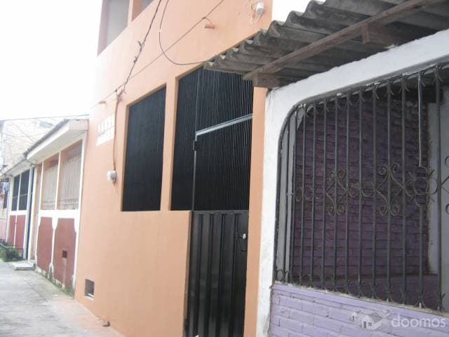 VENTA DE CASA EN LA COLONIA HATO DE ENMEDIO DE 2 PLANTAS