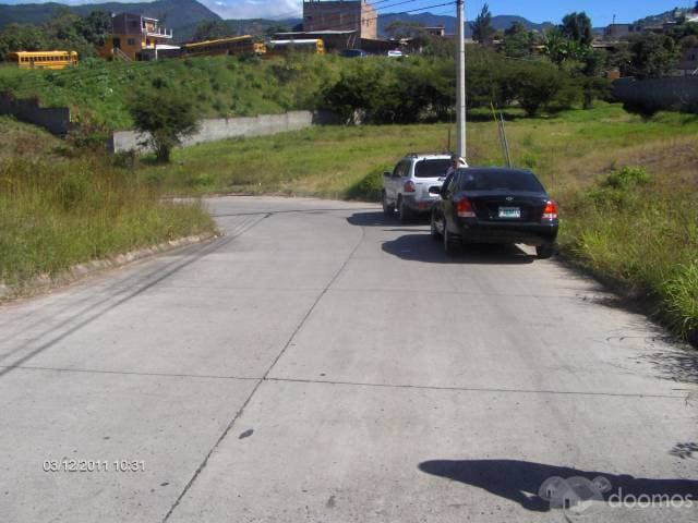 SE VENDE LOTE DE TERRENO EN RES. EL MOLINON — foto 4