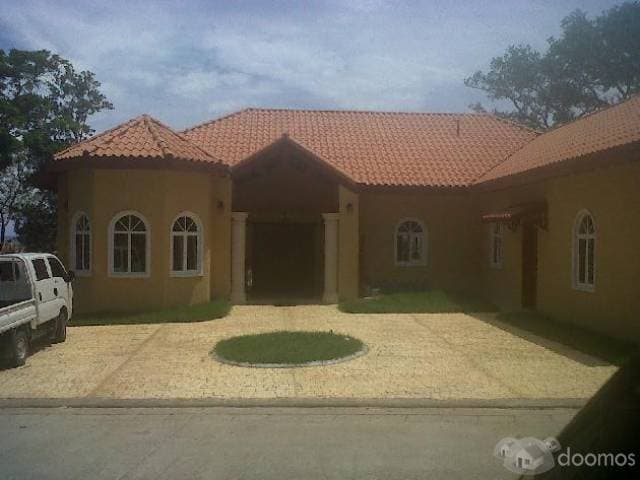 Casa en residencial Roatan — foto 2