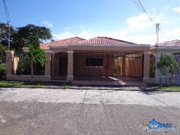 Hermosa y Espaciosa Casa en venta en la ciudad de La Ceiba