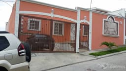 SE RENTA CASA EN VILLAS DEL REAL, LAS UVAS