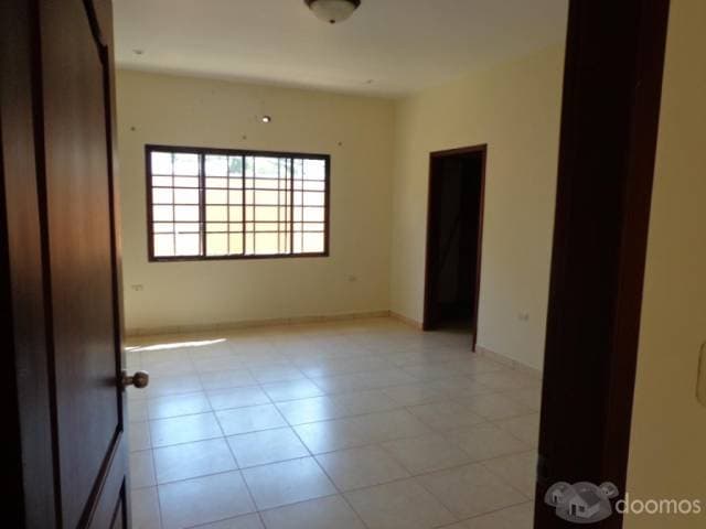 Hermosa y Espaciosa Casa en Venta — foto 3