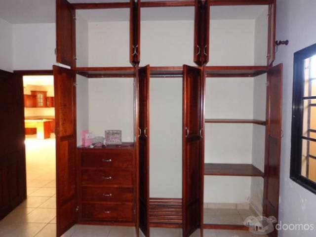 Hermosa y Espaciosa Casa en Venta — foto 7