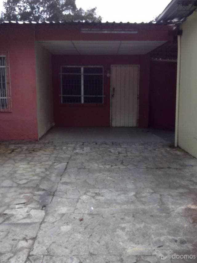 CASA EN RENTA BARRIO GUAMLITO — foto 2
