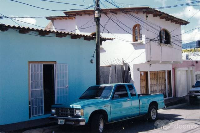 Venta de casa en el centro Danli — foto 1