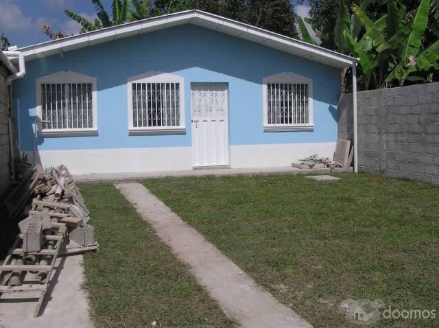 se vende esta casa — foto 1