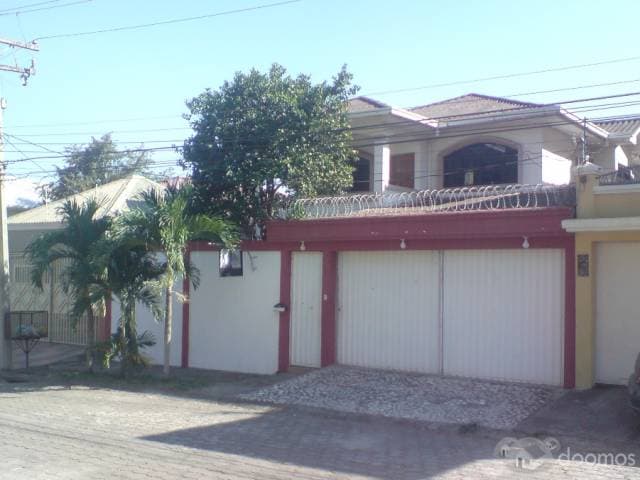 Venta de Residencia en Jardines del Valle — foto 1