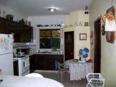 Comprar Casa San Pedro Sula Colonia Universidad — foto 4