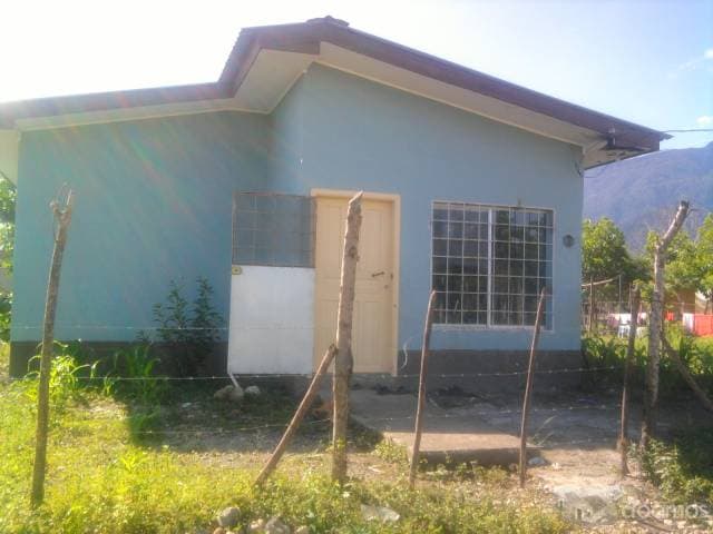 VENDO LINDA CASA EN LA CEIBA — foto 2
